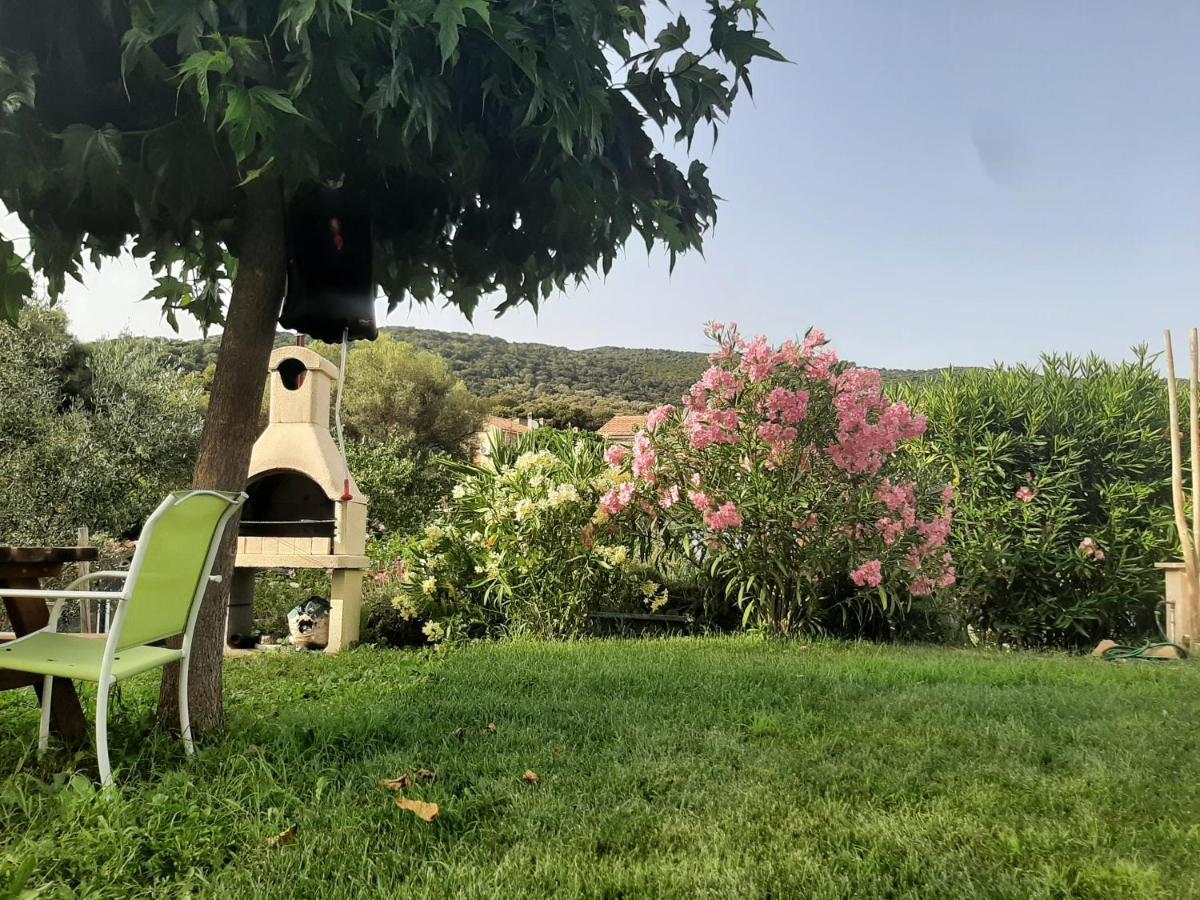 Orasi Sartene Gite Casa Fiurita ภายนอก รูปภาพ